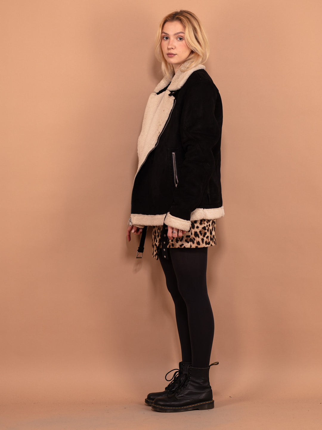 Vintage 90's Women Faux Shearling Jacket in Black - NorthernGrip