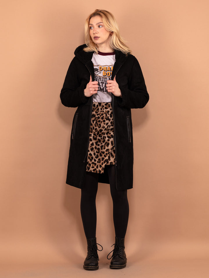 Vintage 90's Women Faux Sheepskin Coat in Black - NorthernGrip
