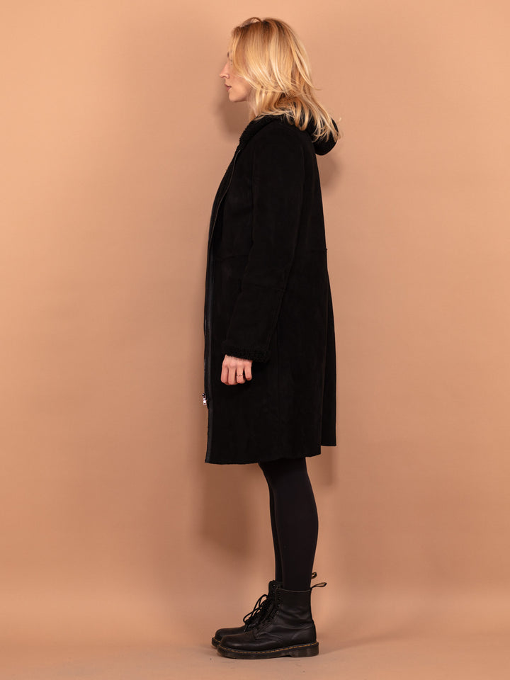 Vintage 90's Women Faux Sheepskin Coat in Black - NorthernGrip