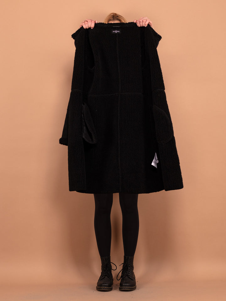Vintage 90's Women Faux Sheepskin Coat in Black - NorthernGrip