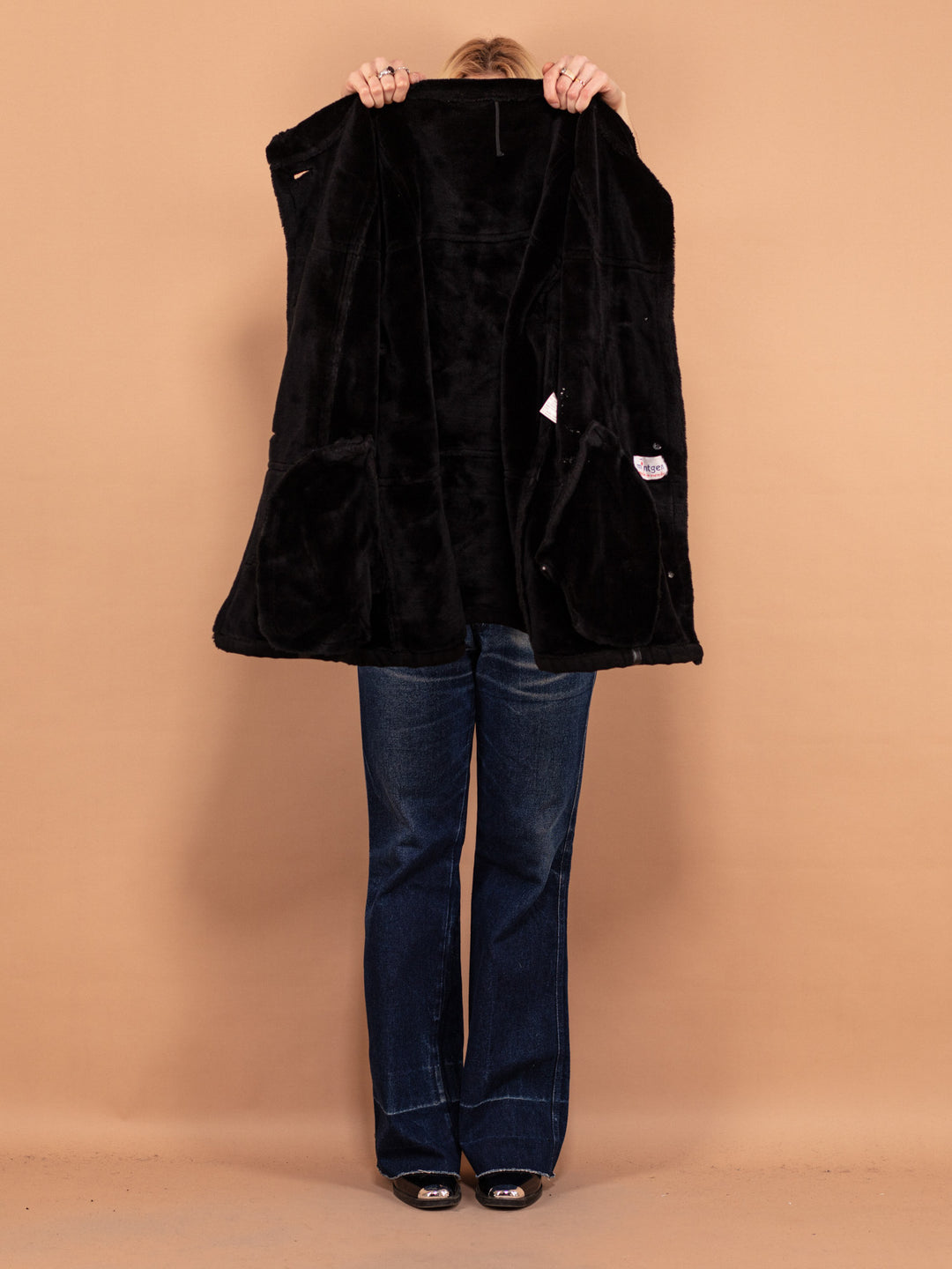 Vintage 90's Women Faux Sheepskin Coat in Black - NorthernGrip