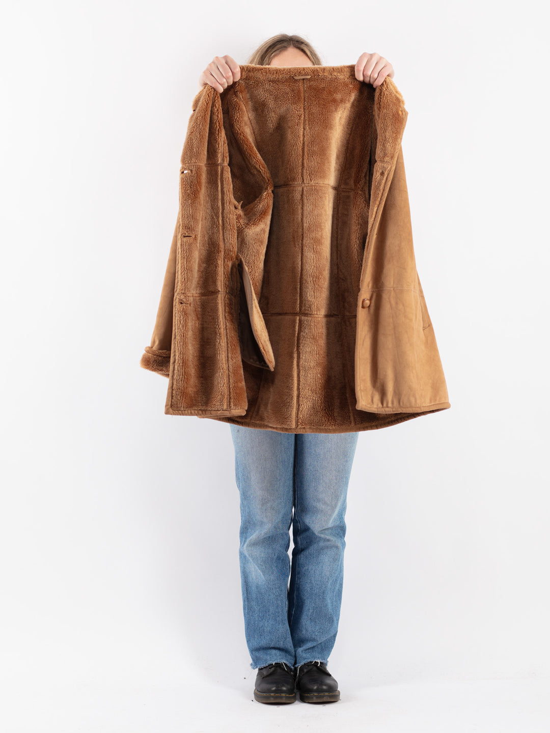 Vintage 90's Women Faux Sheepskin Coat in Brown