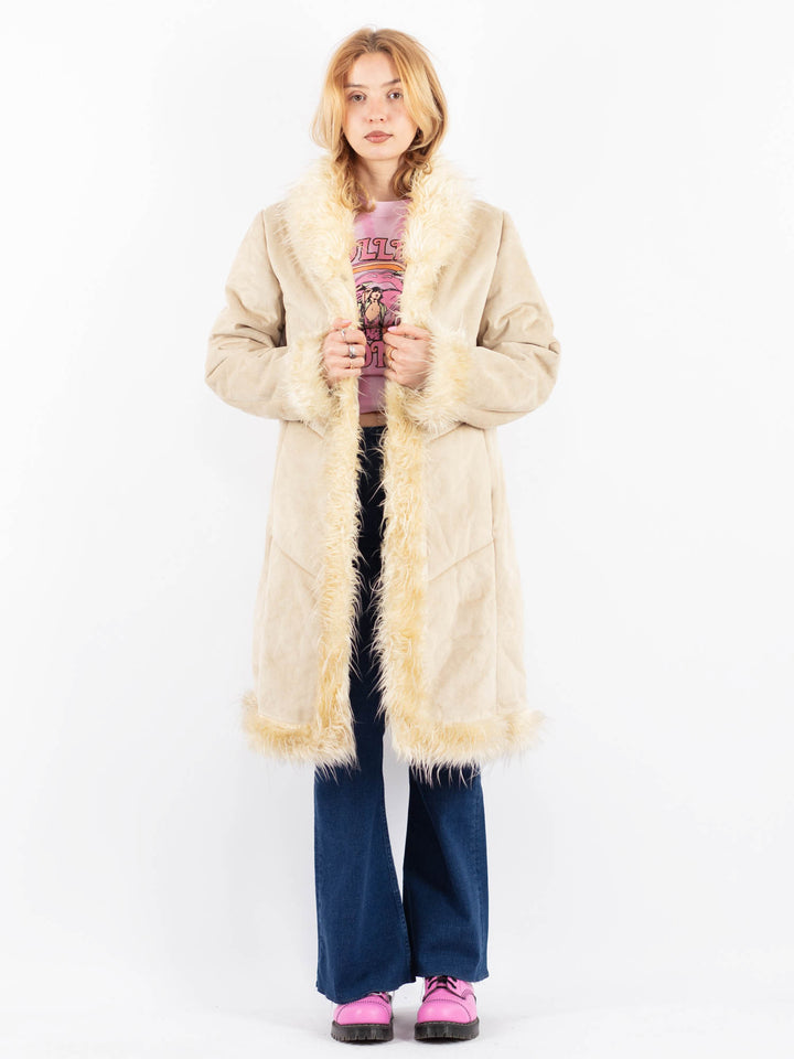 Vintage 90's Women Faux Sheepskin Coat in BeigeV9620