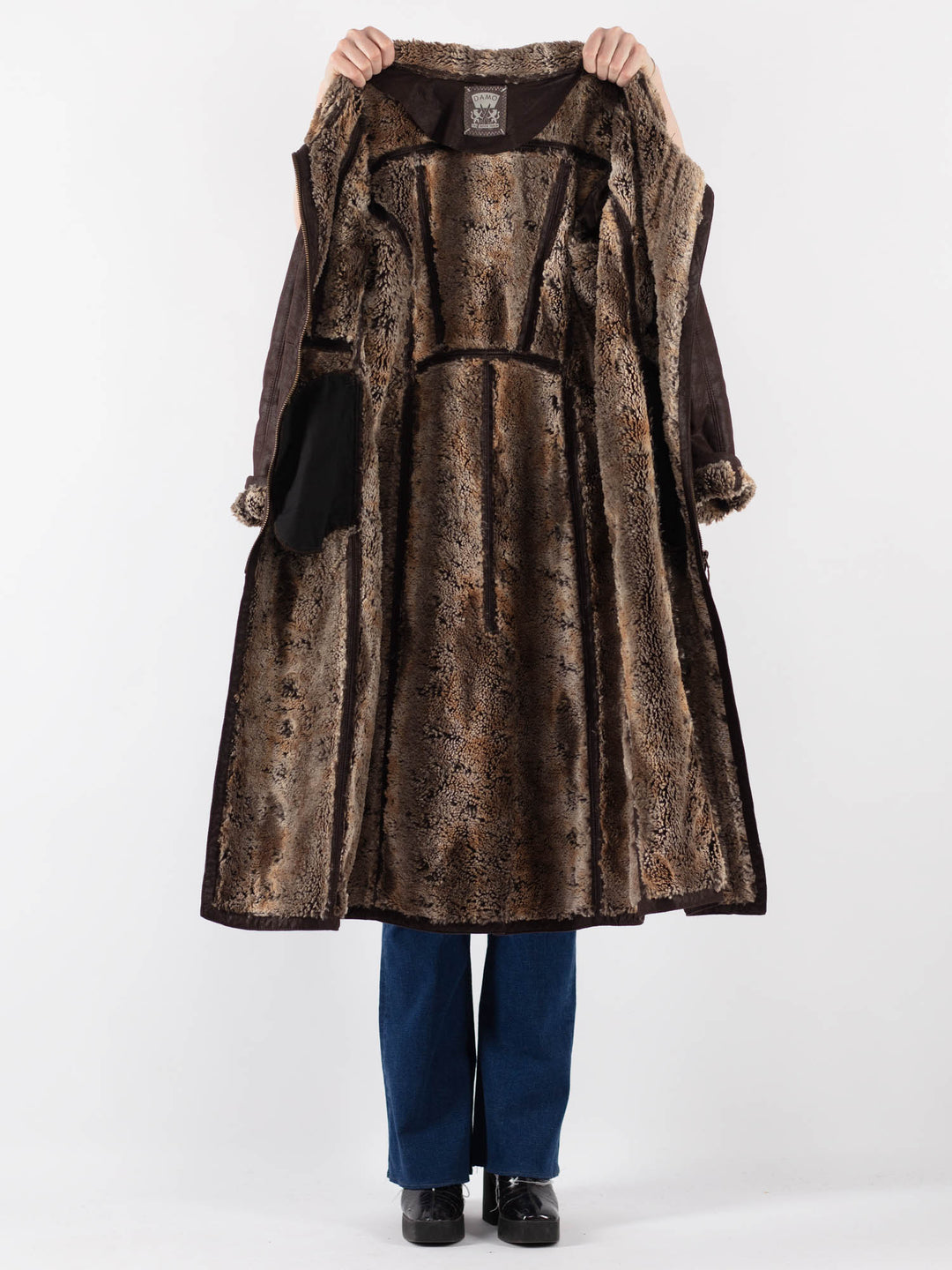 Vintage 90's Women Faux Sheepskin Coat in BrownV9424