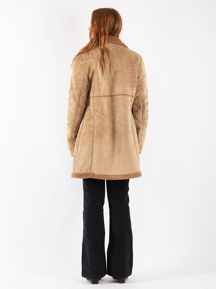 Vintage 90's Women Faux Sheepskin Coat in Beige