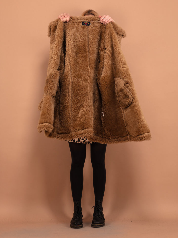 Vintage 90's Women Hooded Faux Sheepskin Coat in Beige - NorthernGrip
