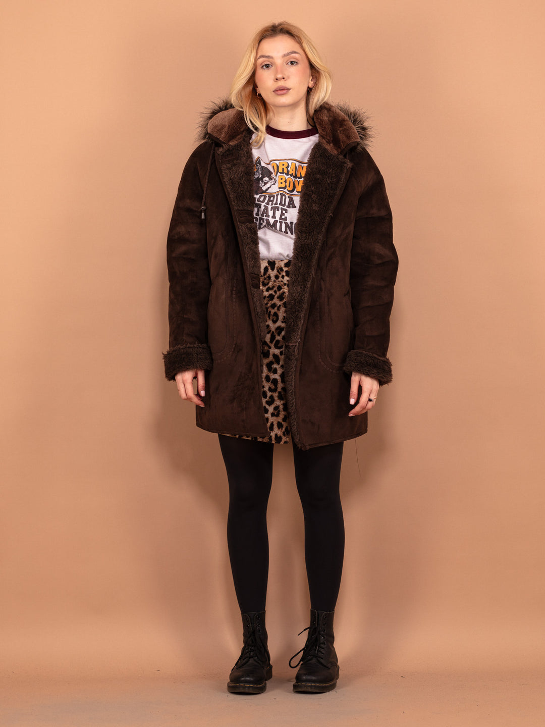 Vintage 90's Women Hooded Faux Sheepskin Coat in Brown - NorthernGrip