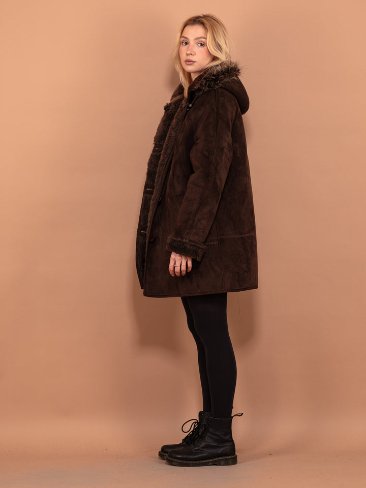 Vintage 90's Women Hooded Faux Sheepskin Coat in Brown - NorthernGrip