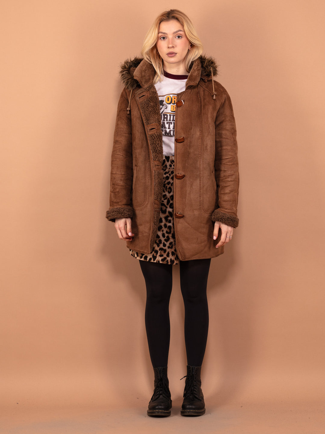 Vintage 90's Women Hooded Faux Sheepskin Coat in Brown - NorthernGrip