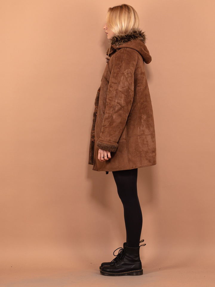 Vintage 90's Women Hooded Faux Sheepskin Coat in Brown - NorthernGrip