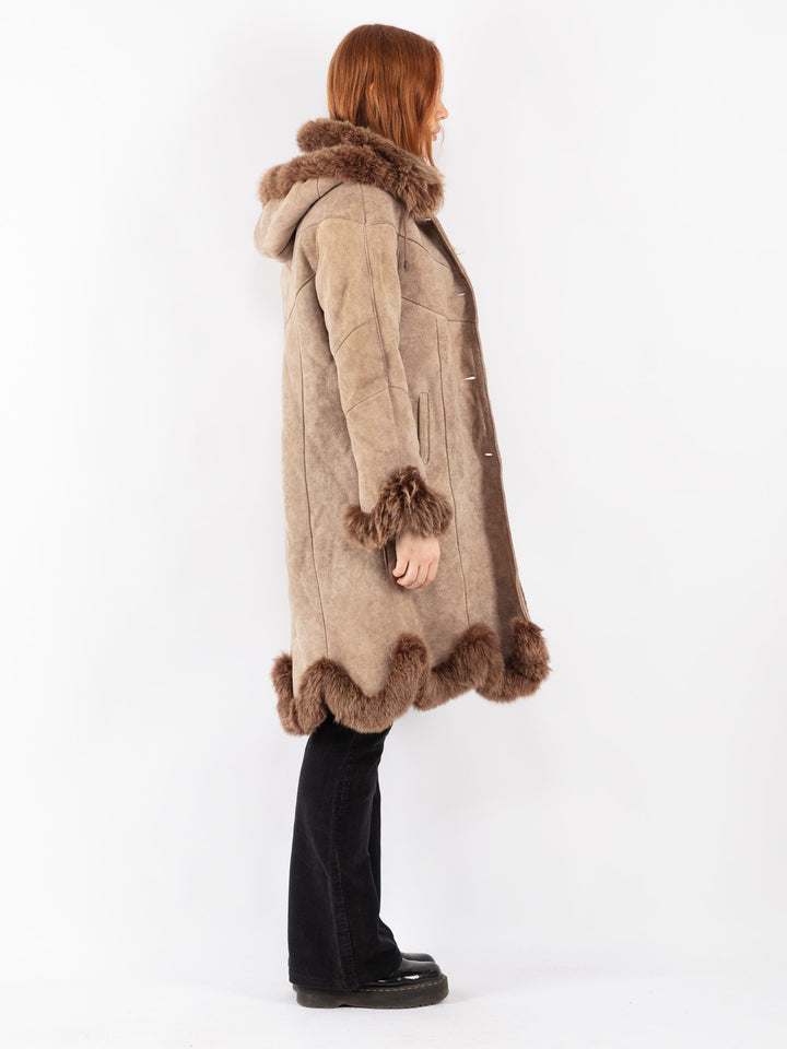 Vintage 90's Women Sheepskin Coat in Beige