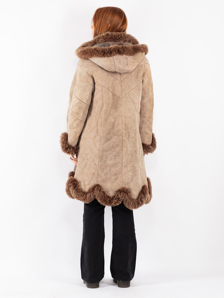 Vintage 90's Women Sheepskin Coat in Beige