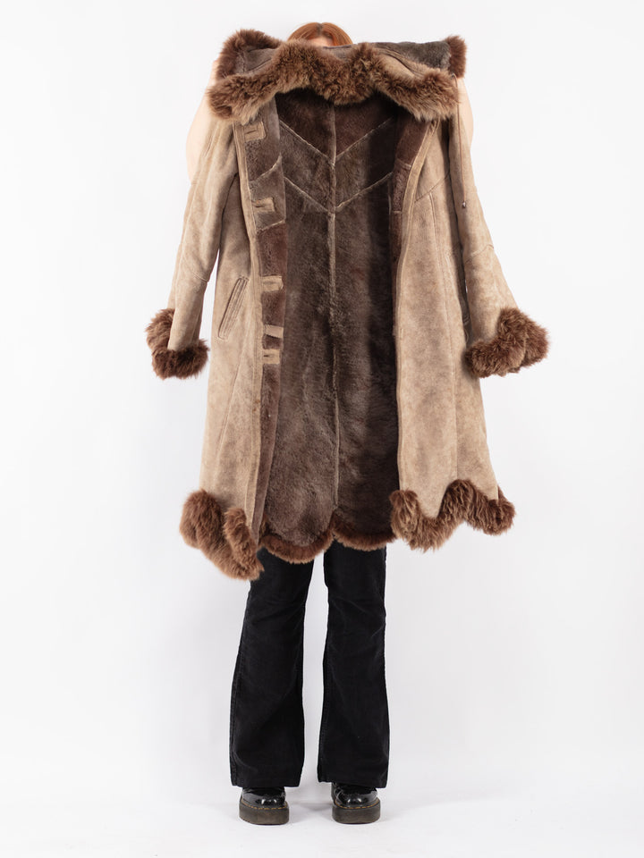 Vintage 90's Women Sheepskin Coat in Beige