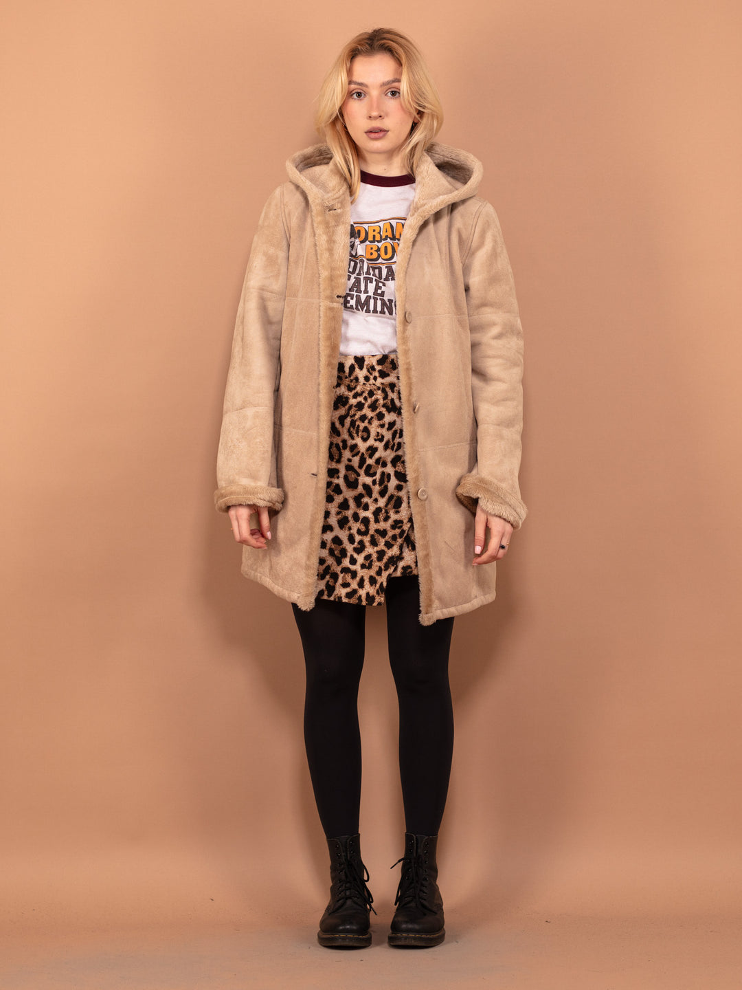 Vintage 90's Women Hooded Sherpa Coat in Beige - NorthernGrip