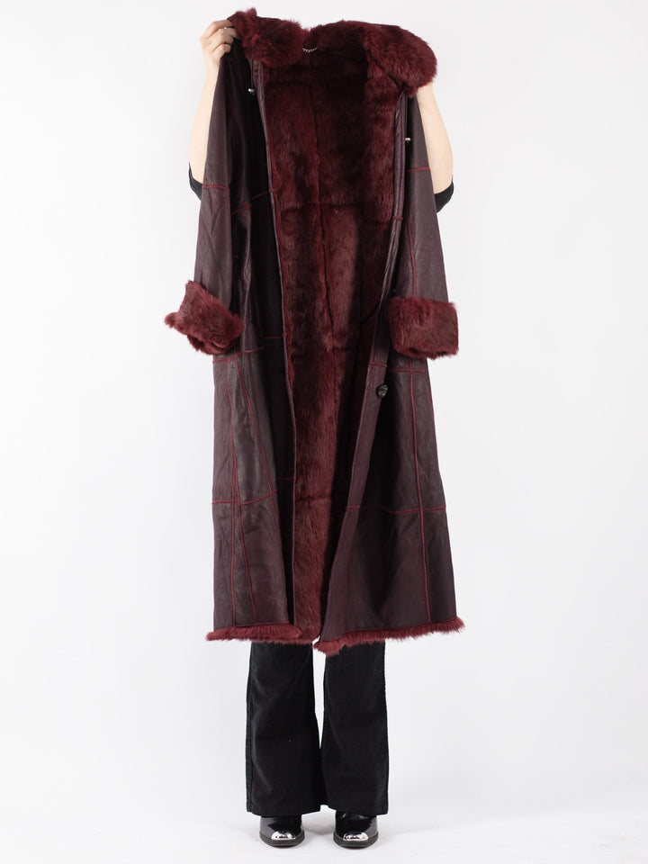 Vintage 90's Women Leather Coat in Red