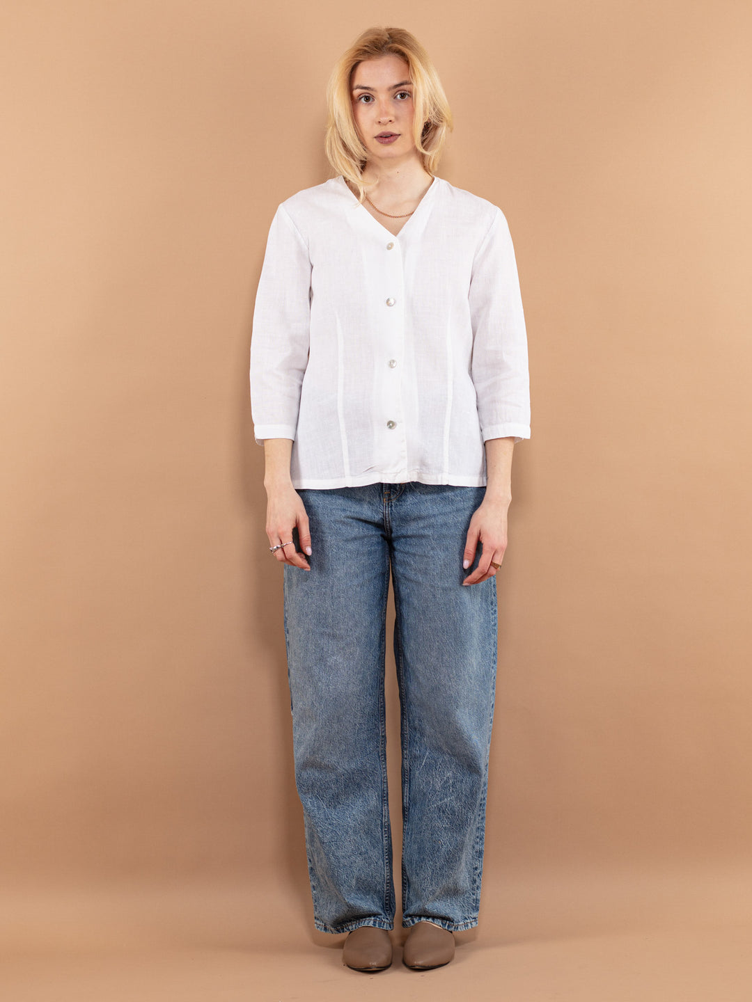 Vintage 90's Women Linen Blouse in White - NorthernGrip