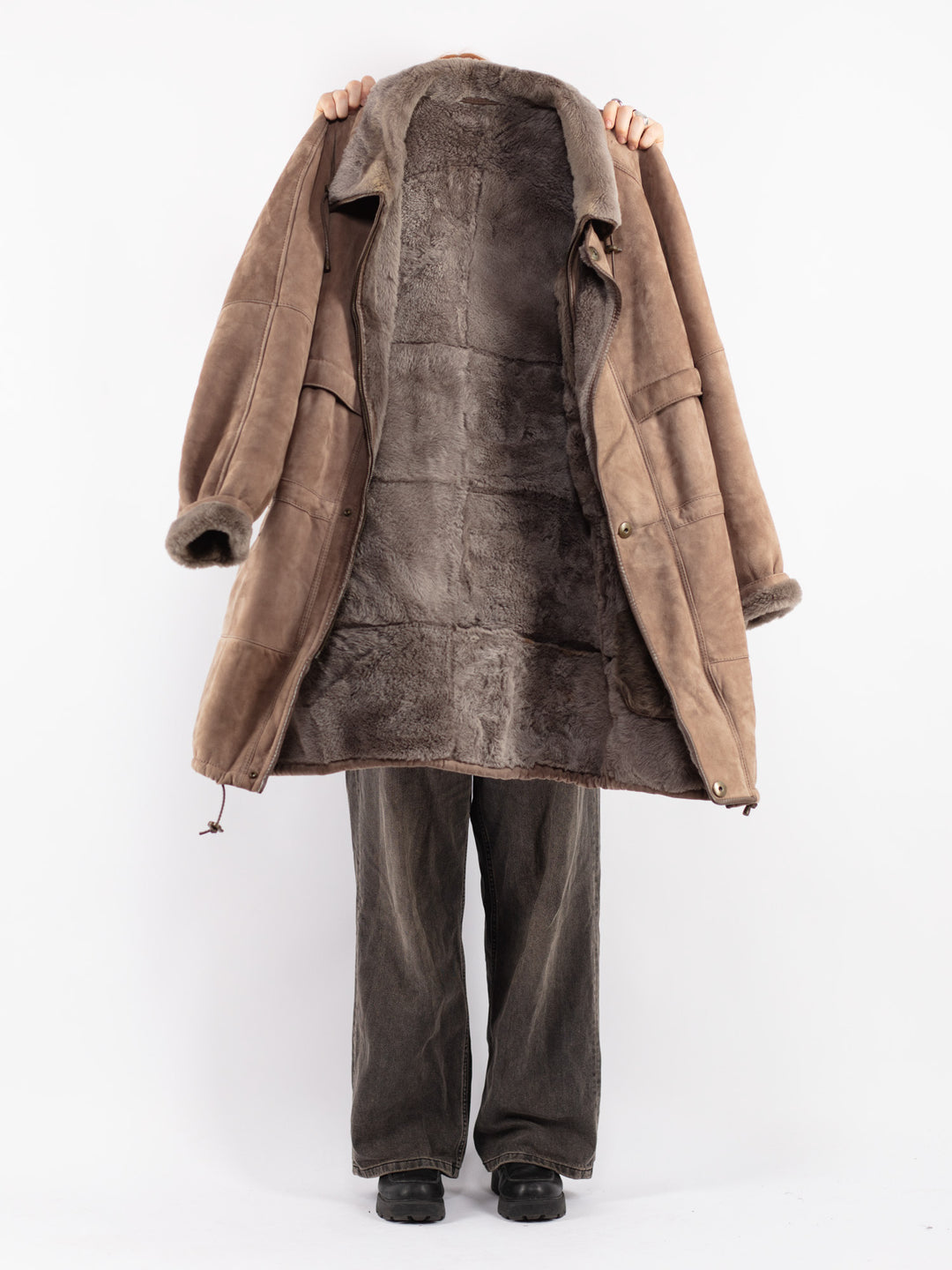 Vintage 90's Women Sheepskin Coat in Beige