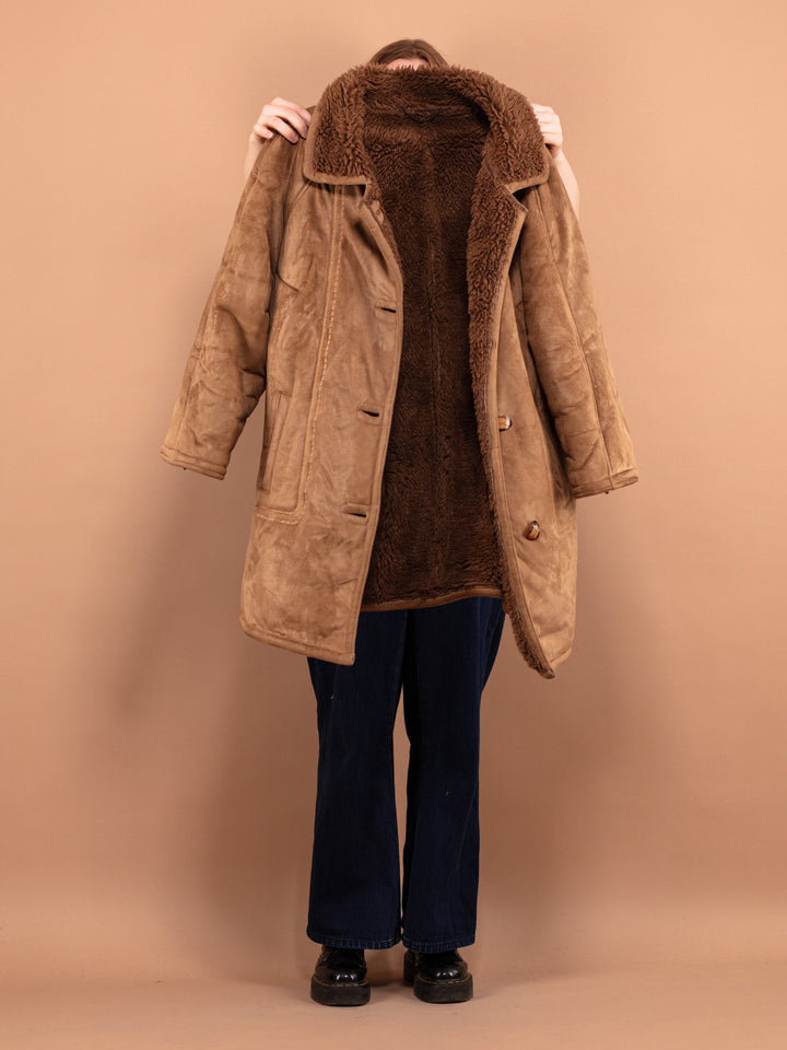 Vintage 90's Women Oversized Sherpa Coat in Beige - NorthernGrip