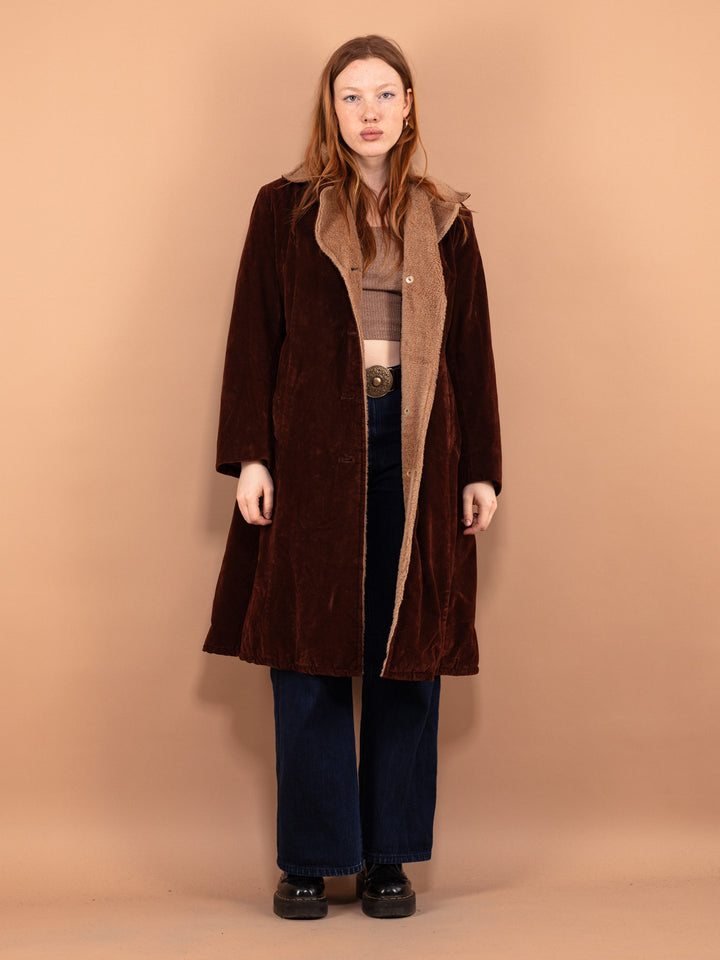 Vintage 90's Women Oversized Sherpa Coat in Brown - NorthernGrip