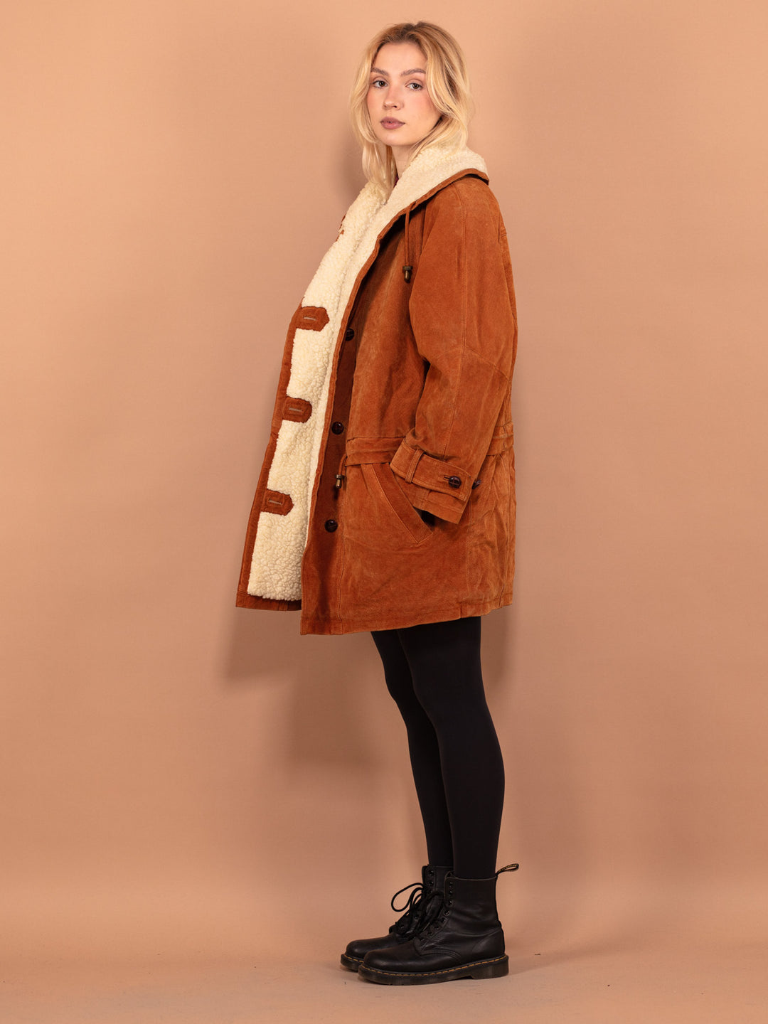 Vintage 90's Women Oversized Sherpa Coat in Brown - NorthernGrip