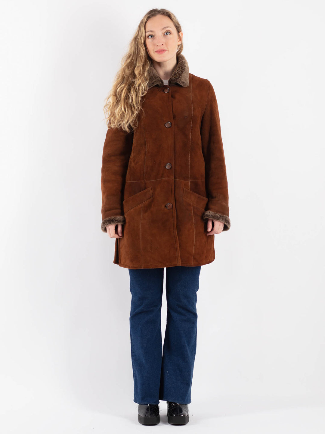 Vintage 90's Women Shearling Coat in Brown