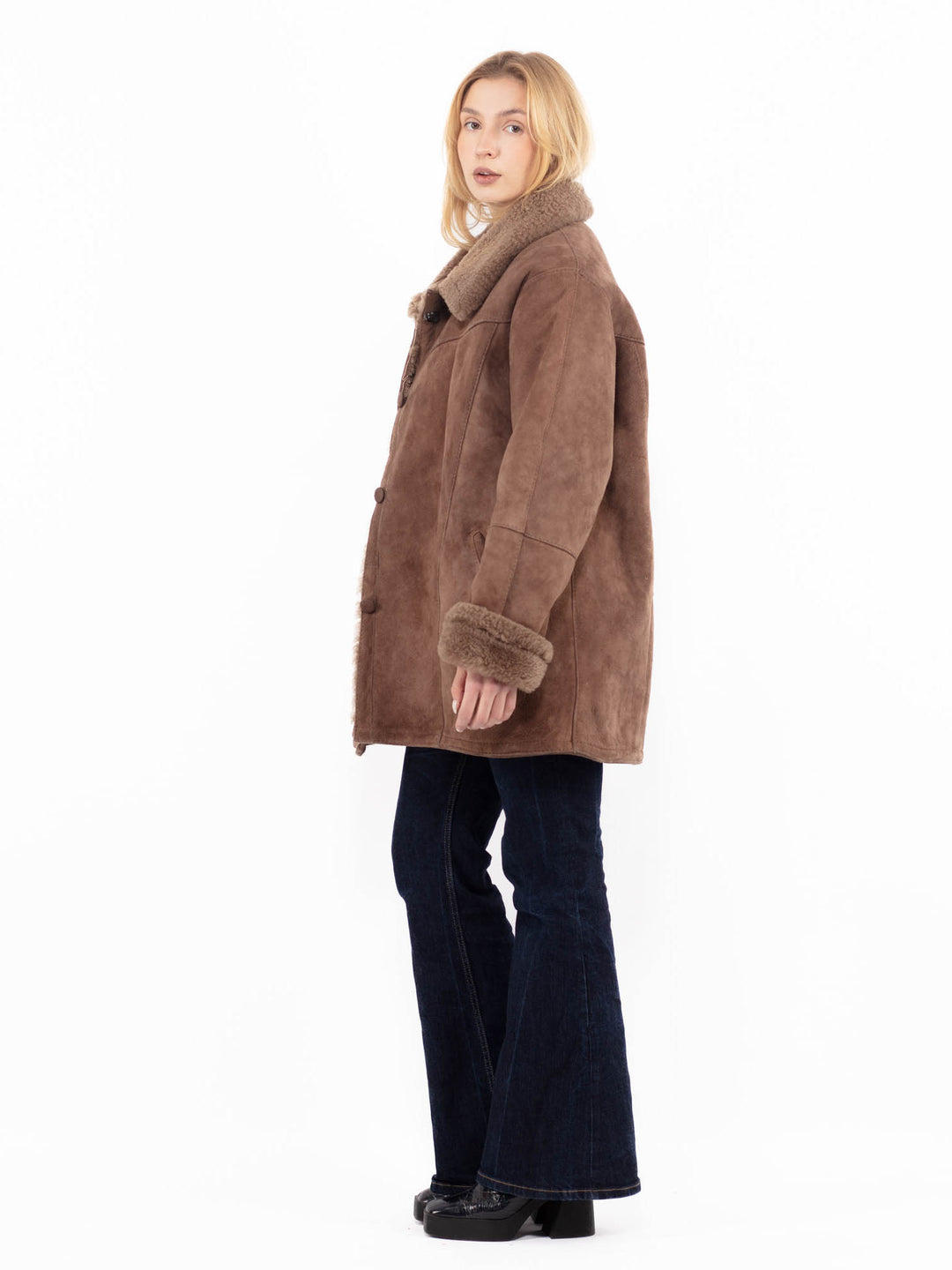 Vintage 90's Women Sheepskin Coat in BrownA1093