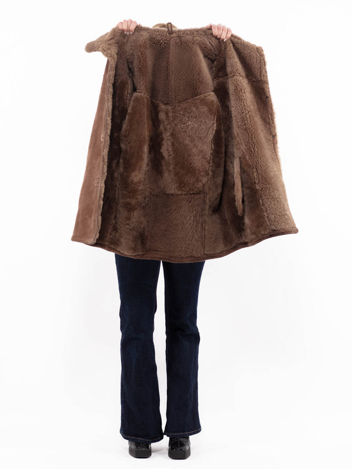 Vintage 90's Women Sheepskin Coat in BrownA1093