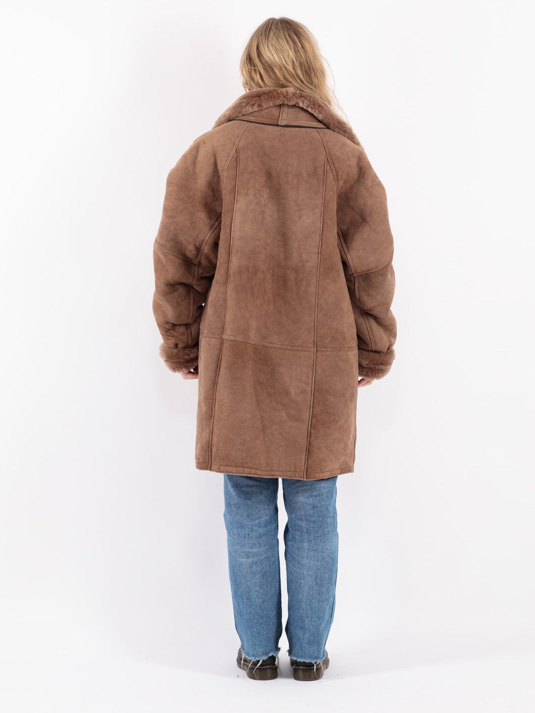 Vintage 90's Women Sheepskin Coat in Beige