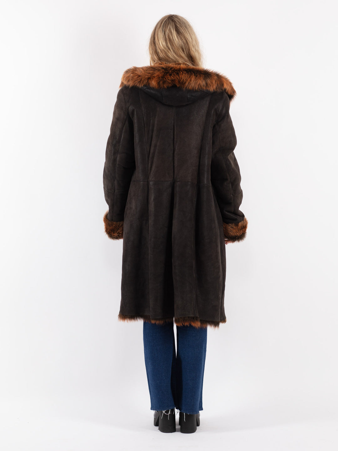 Vintage 90's Women Sheepskin Coat in Black