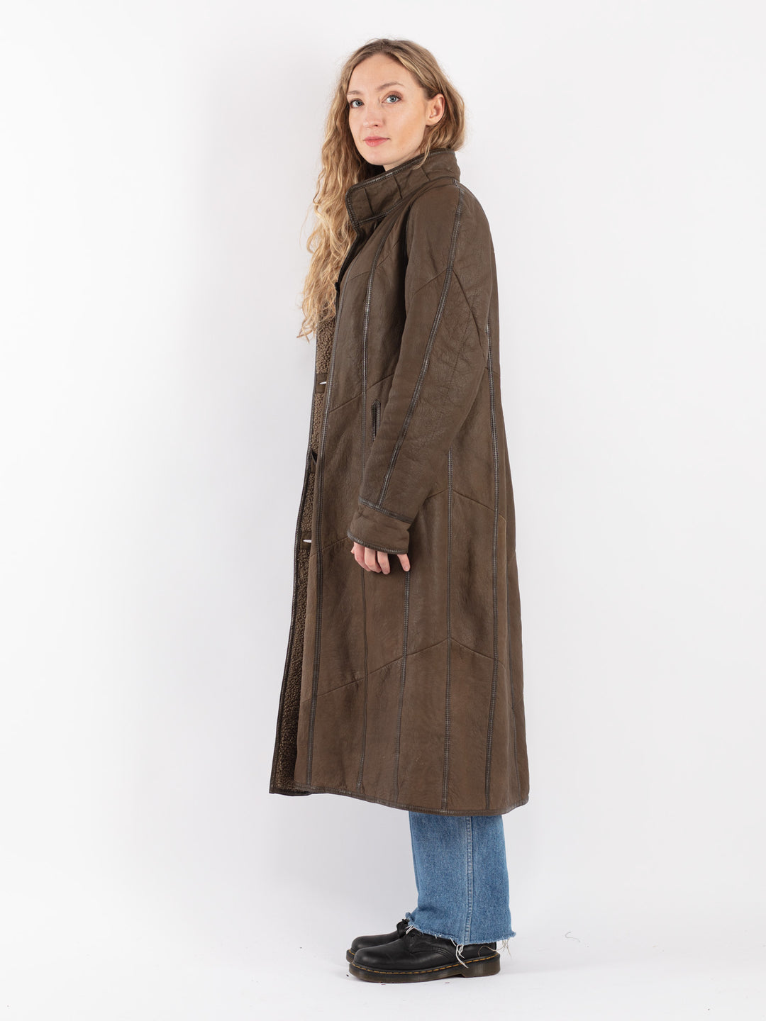 Vintage 90's Women Sheepskin Coat in BrownV9043