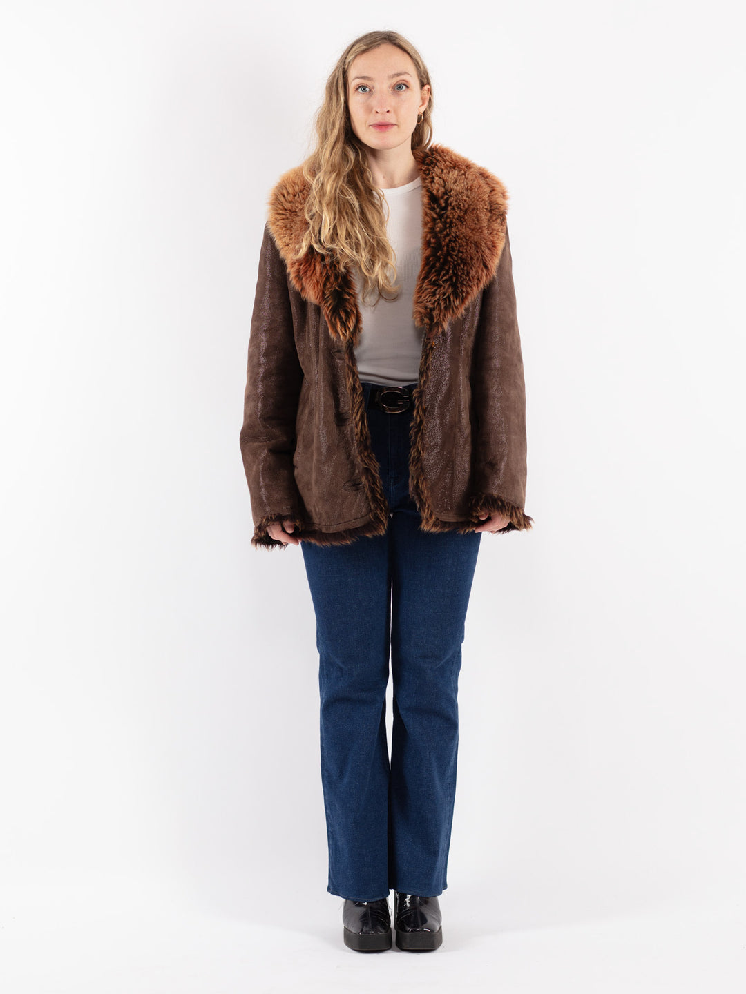 Vintage 90's Women Sheepskin Coat in Brown