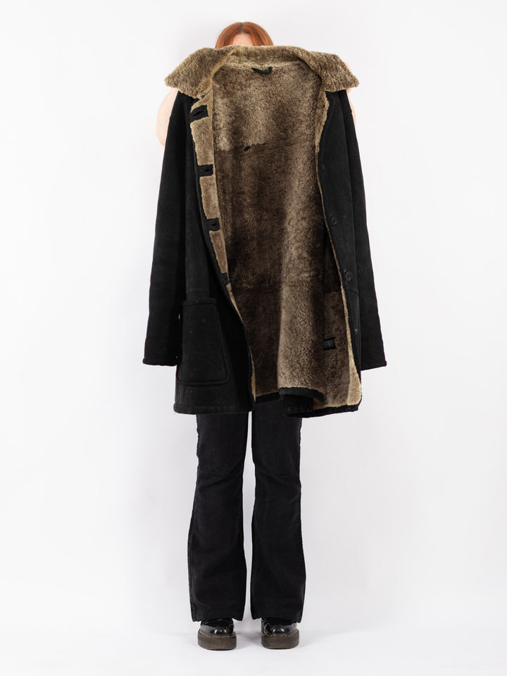 Vintage 90's Women Sheepskin Coat in Black