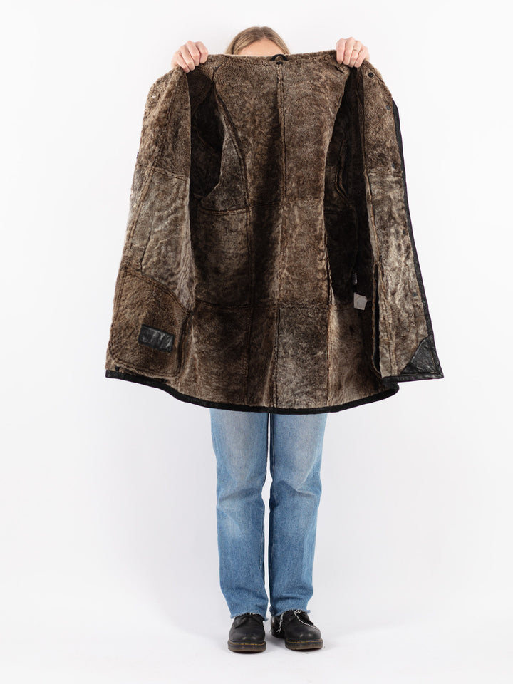 Vintage 90's Women Sheepskin Coat in Black
