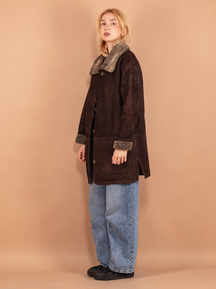 Vintage 90's Women Sheepskin Coat in Brown