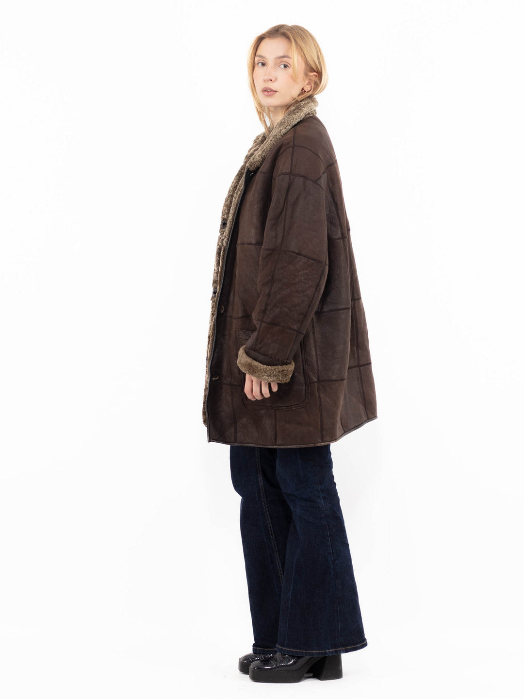 Vintage 90's Women Sheepskin Coat in BrownA1166