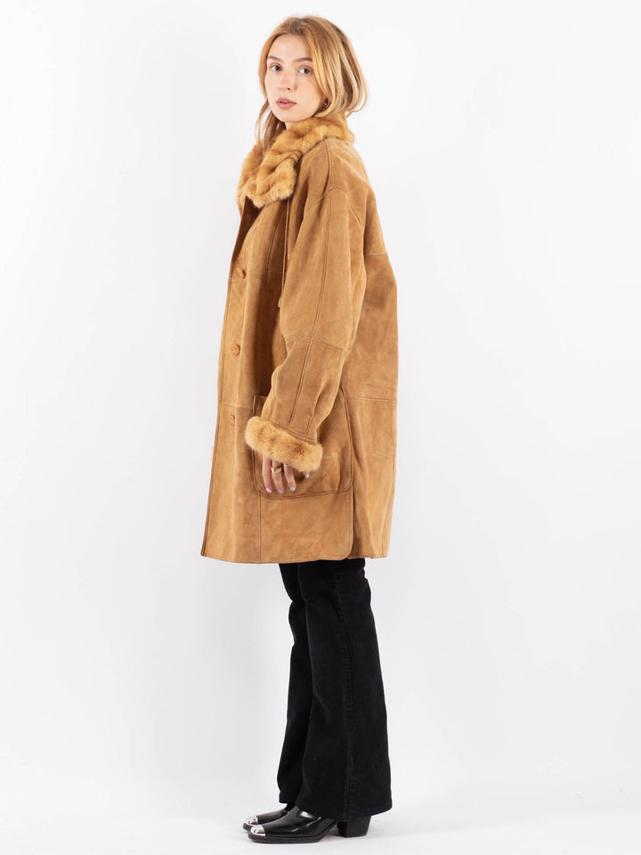 Vintage 90's Women Sheepskin Coat in BeigeV9691
