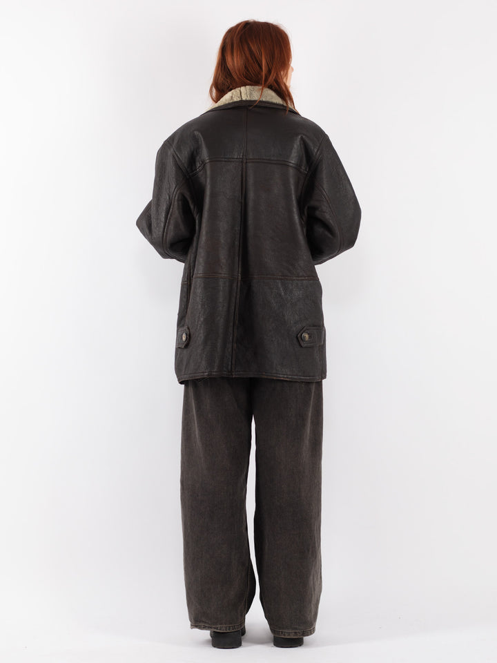 Vintage 90's Women Sheepskin Coat in Brown