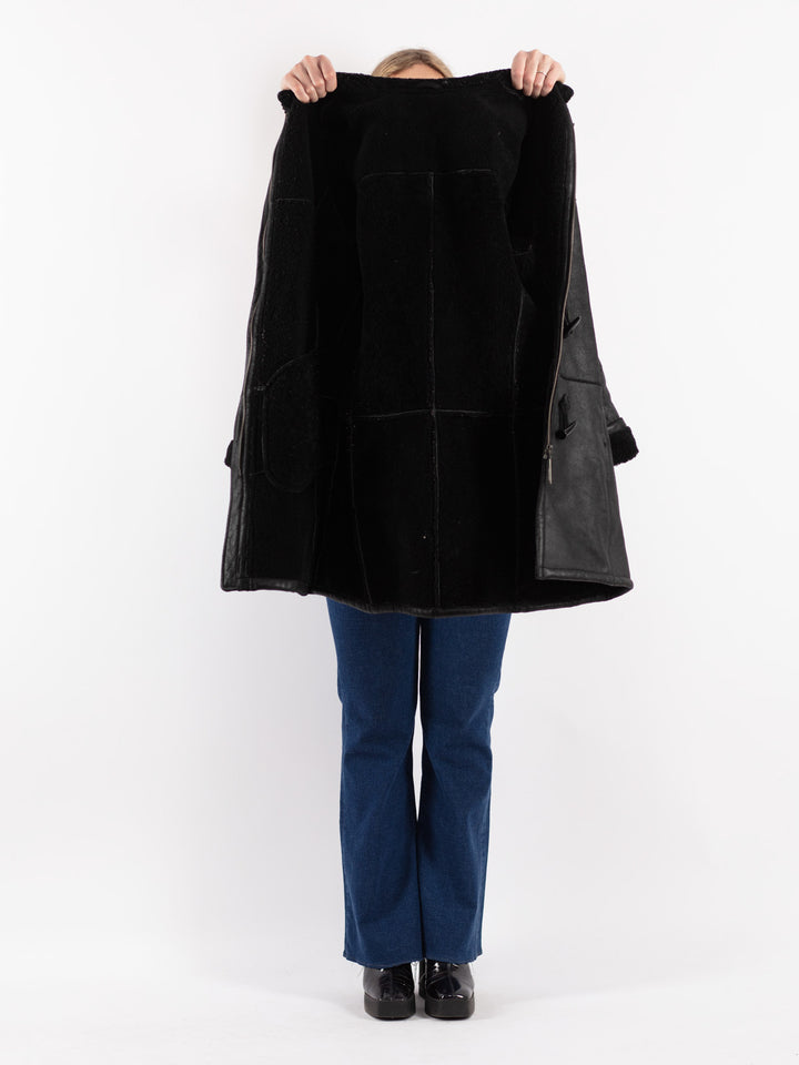 Vintage 90's Women Sheepskin Coat in Black