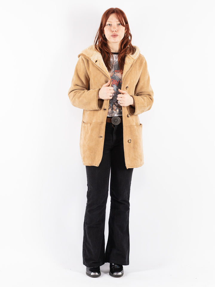 Vintage 90's Women Sheepskin Coat in Beige