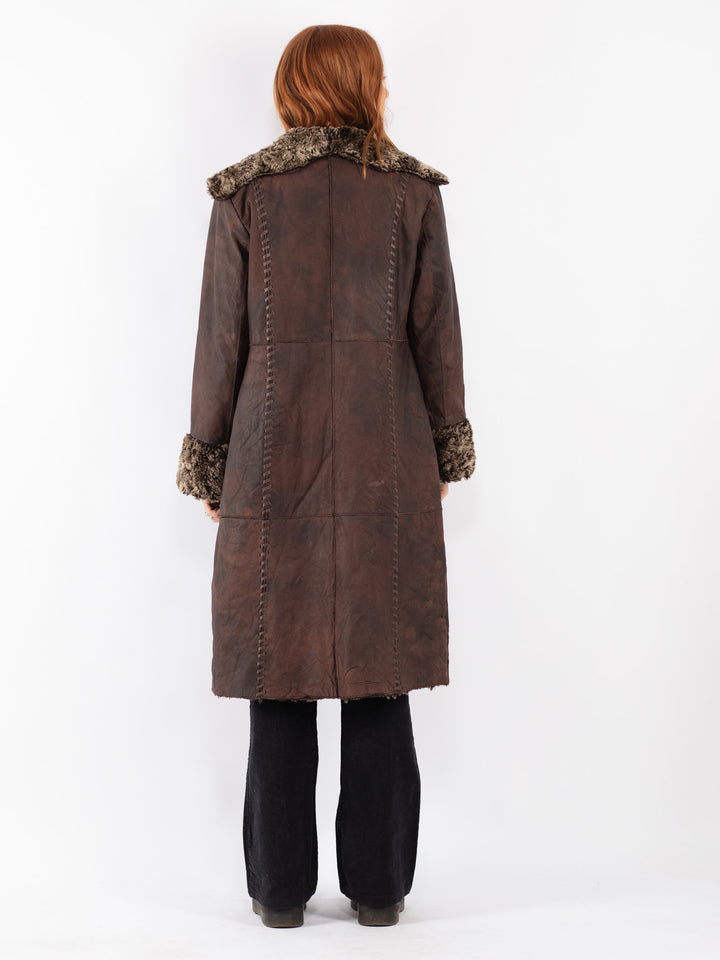 Vintage 90's Women Sherpa Coat in Brown