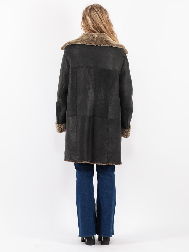 Vintage 90's Women Sheepskin Coat in Black