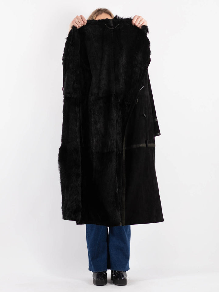Vintage 90's Women Sheepskin Coat in BlackV9228