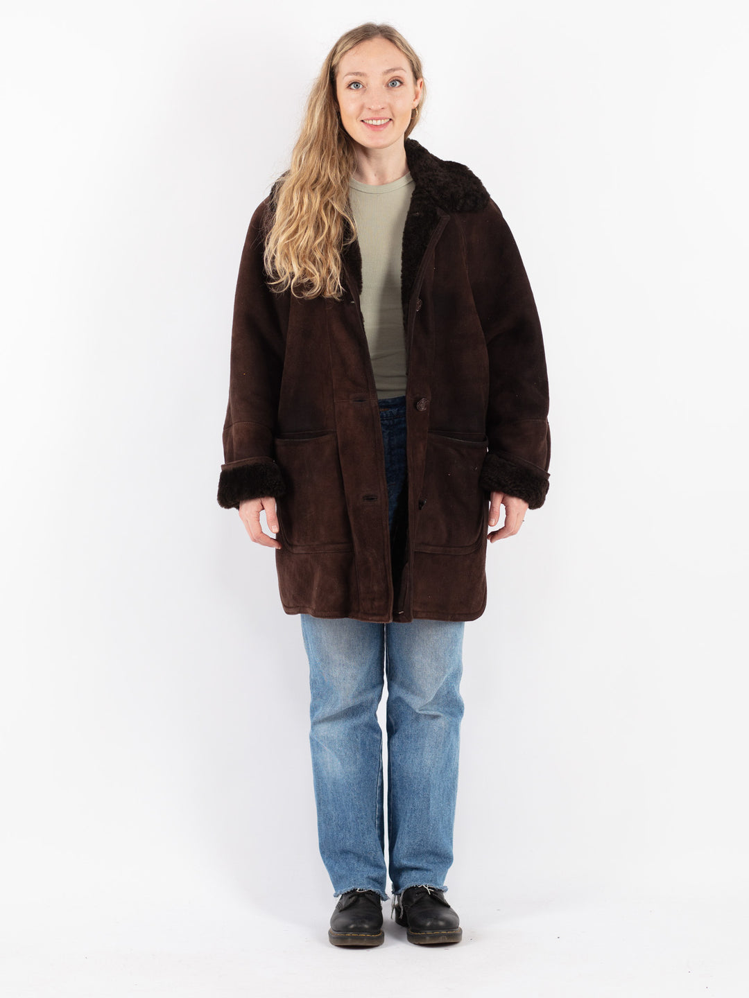 Vintage 90's Women Sheepskin Coat in Brown