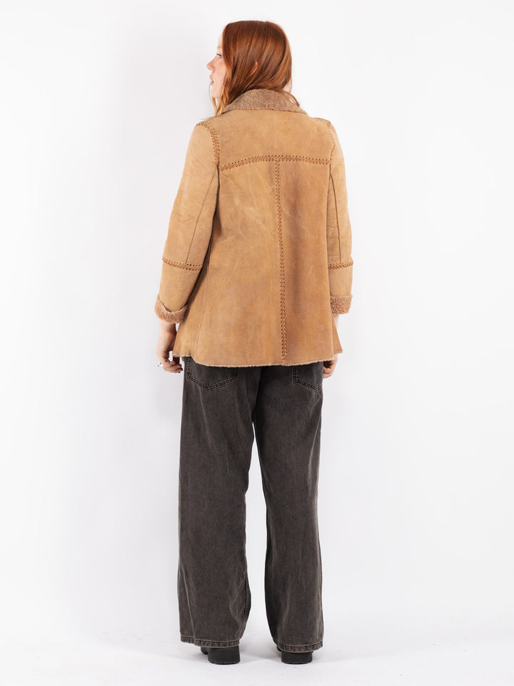 Vintage 90's Women Sheepskin Jacket in Beige