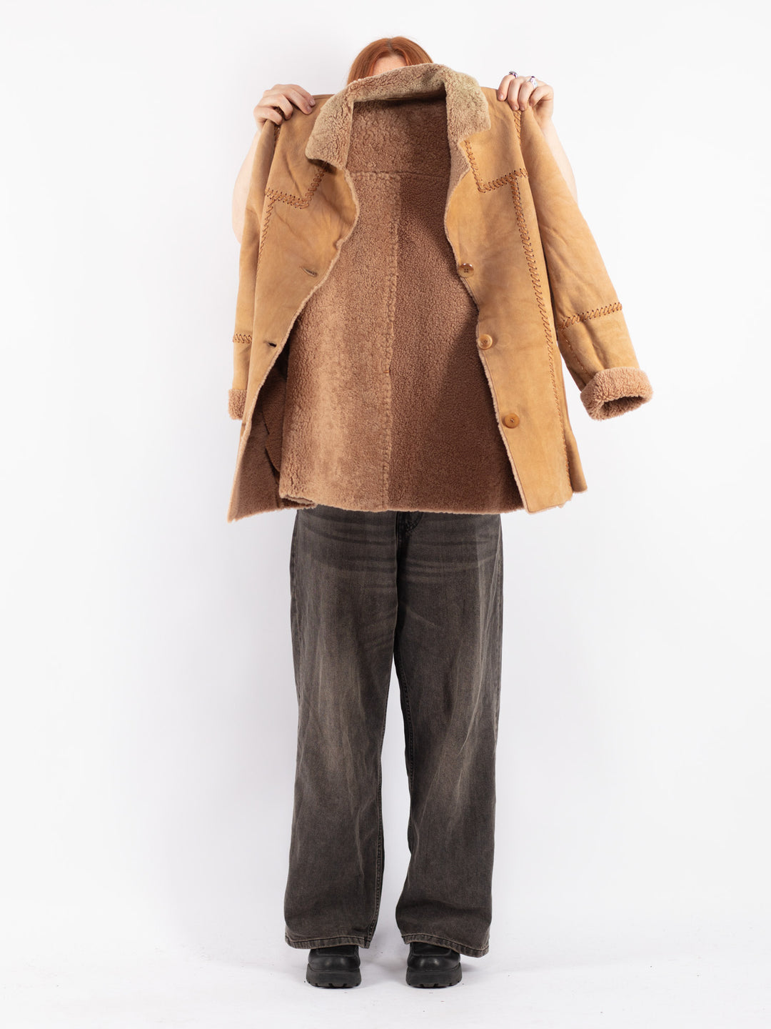 Vintage 90's Women Sheepskin Jacket in Beige