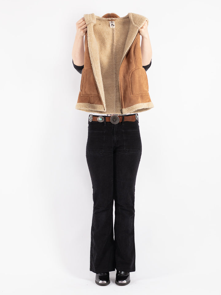 Vintage 00's Women Sherpa Vest in Brown
