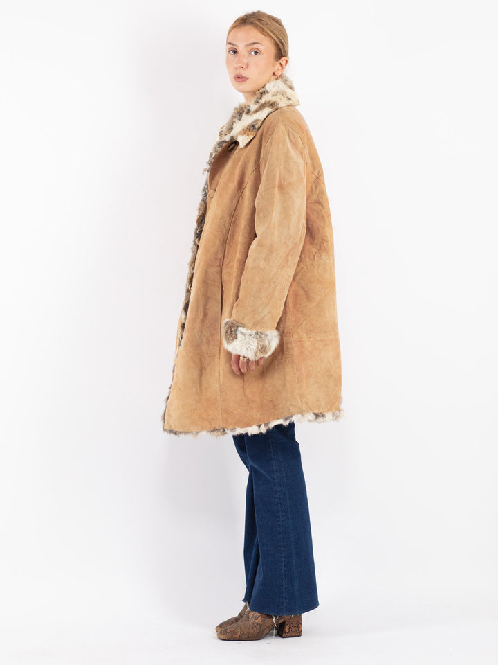 Vintage 90's Women Suede Sherpa Coat in Beige