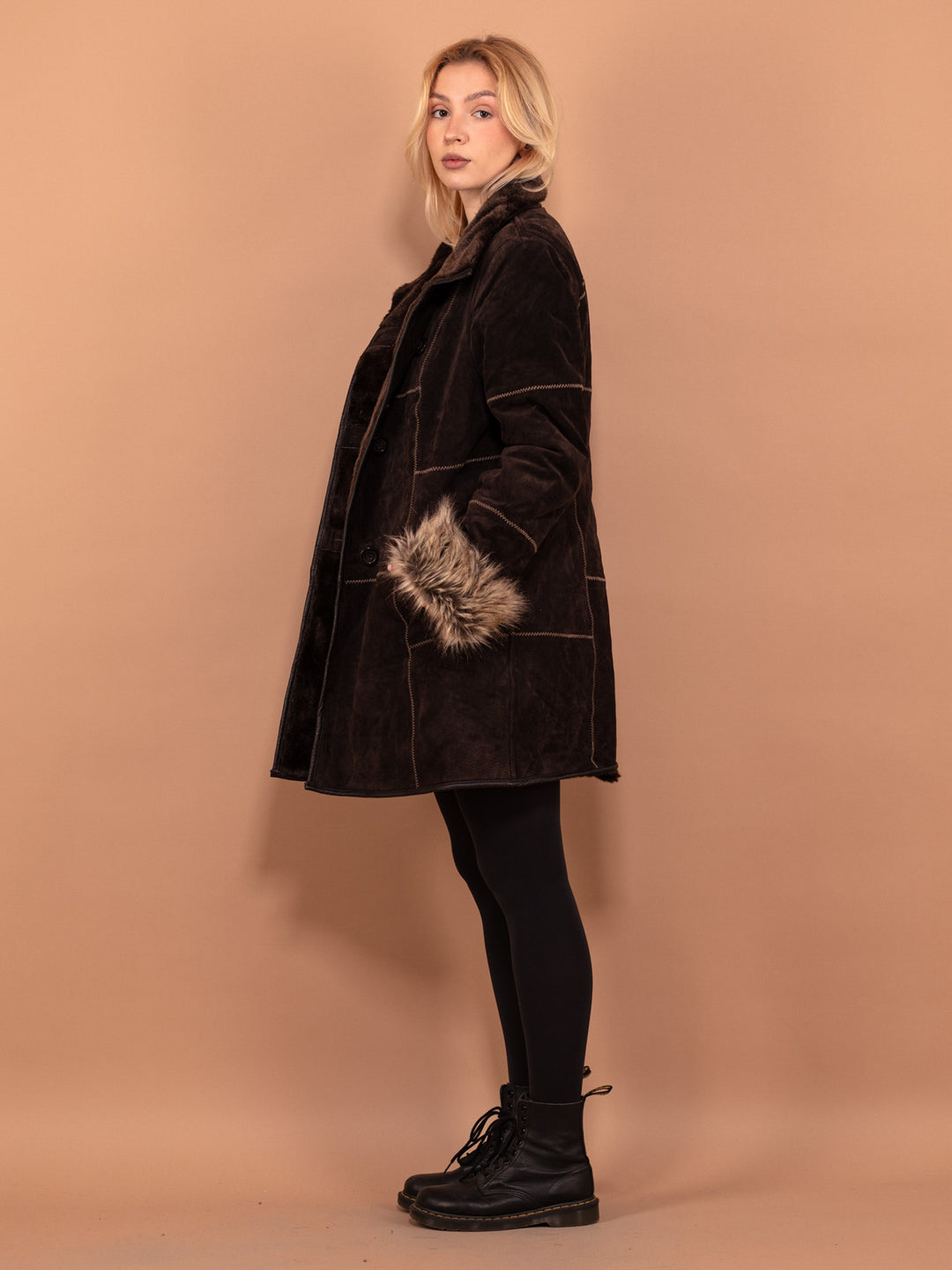 Vintage 90's Women Suede Sherpa Coat in Brown - NorthernGrip