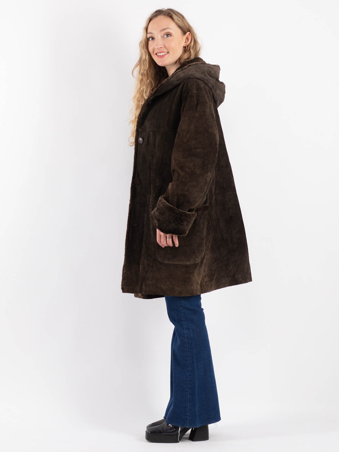 Vintage 90's Women Suede Sherpa Coat in Brown