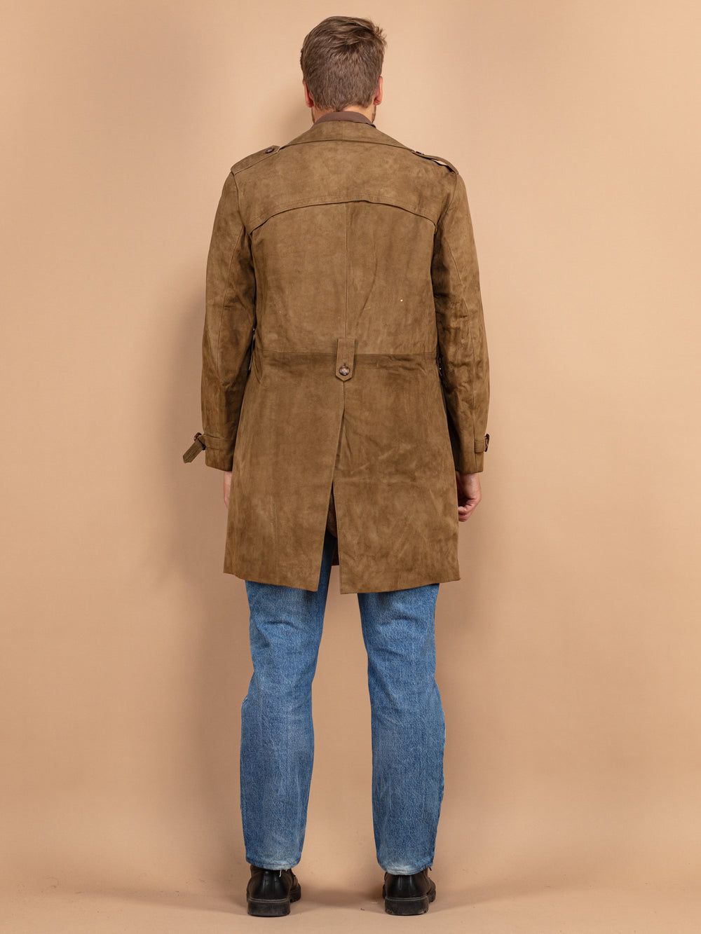 Vintage 70's Men Belted Suede Coat in Dark Beige - NorthernGrip
